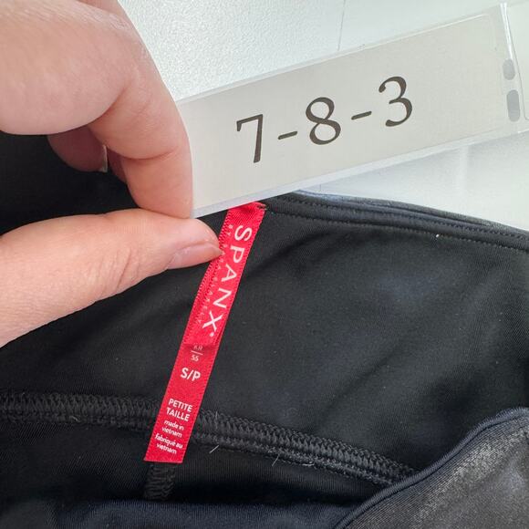 Spanx Leggings Womens Small Black Faux Leather Stretch High Rise - Picture 6 of 11